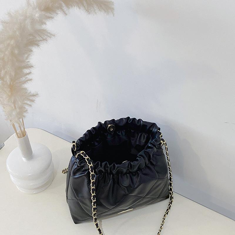 Black Crossbody Bag A Fashion Must-Have